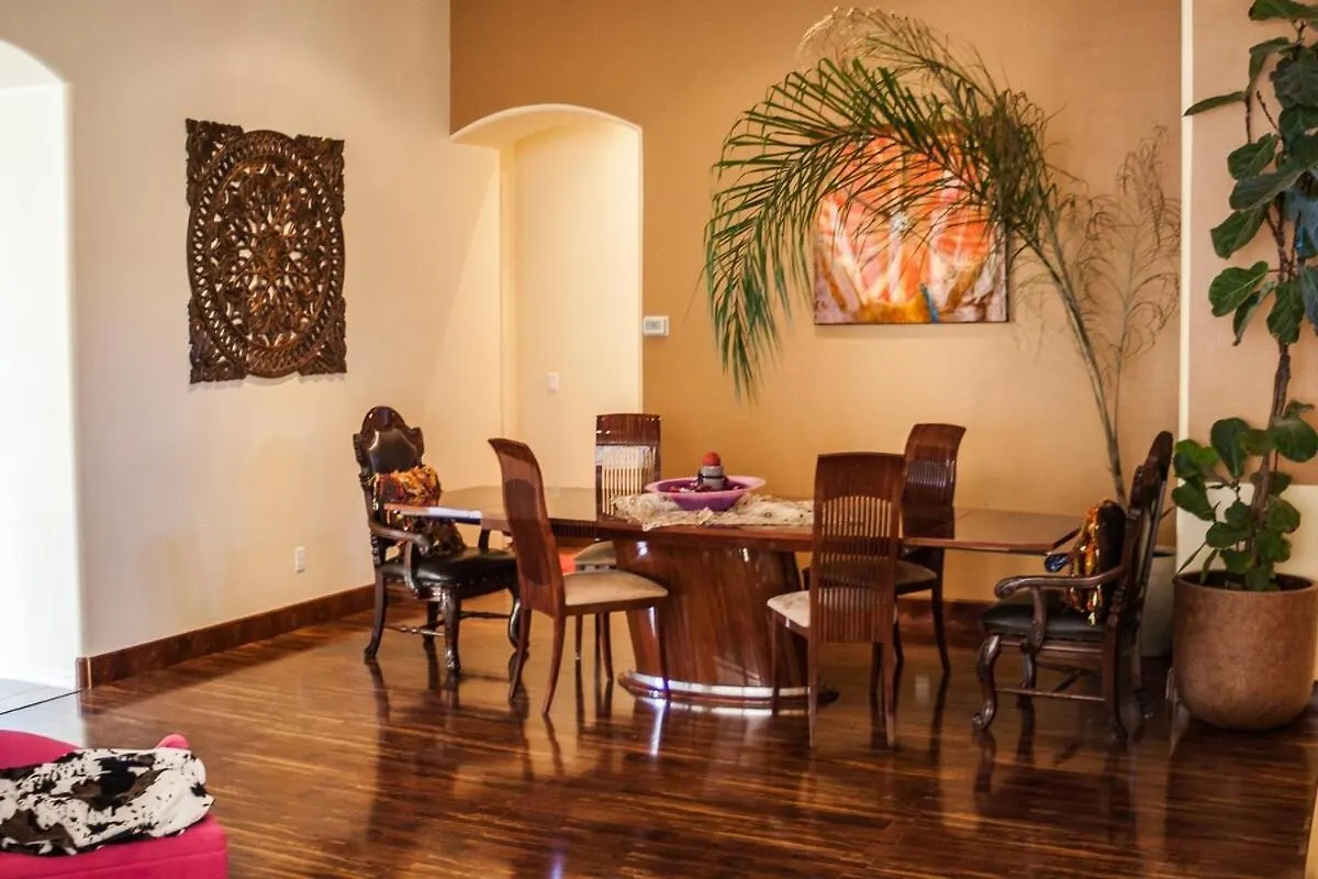 Luxury-3 Bed-Two Full Master-Best Location Scottsdale 0*,